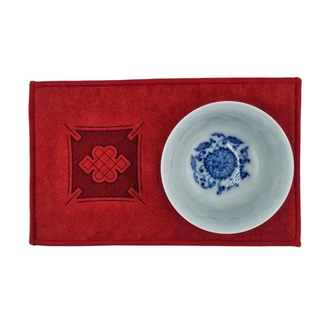 Подставка ткань красная большая 1