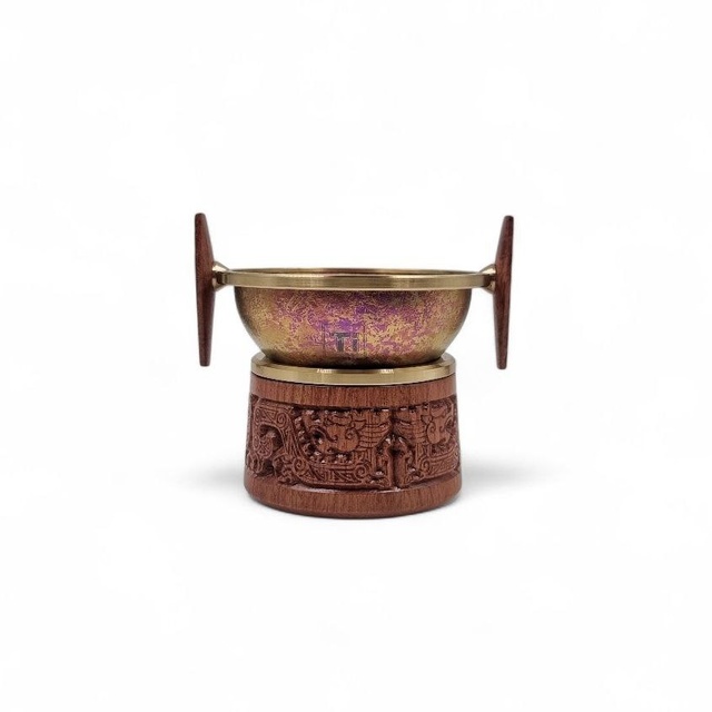 Сито "Розовый титан" резное, светлое дерево