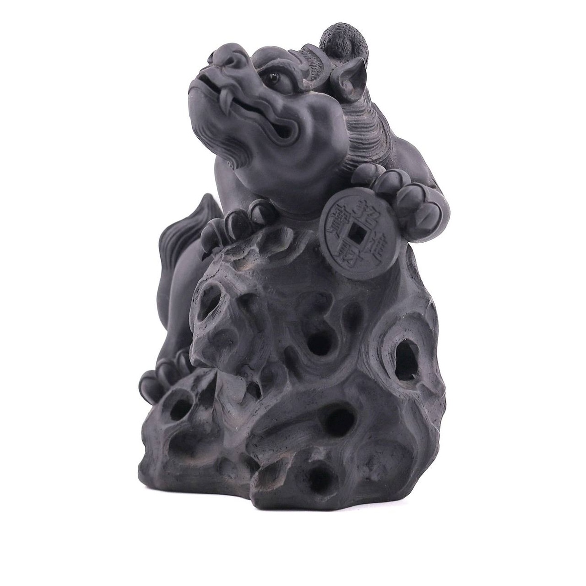 Статуэтка "Пи Сю"