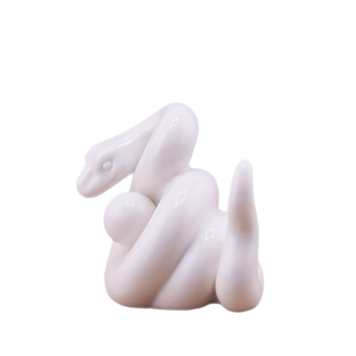 Статуэтка "Змей белый"