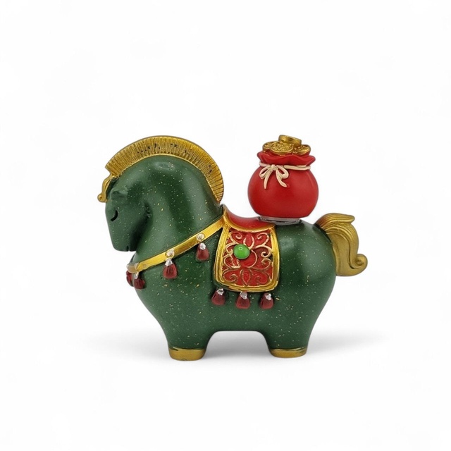 Статуэтка "Лошадка с монетками"