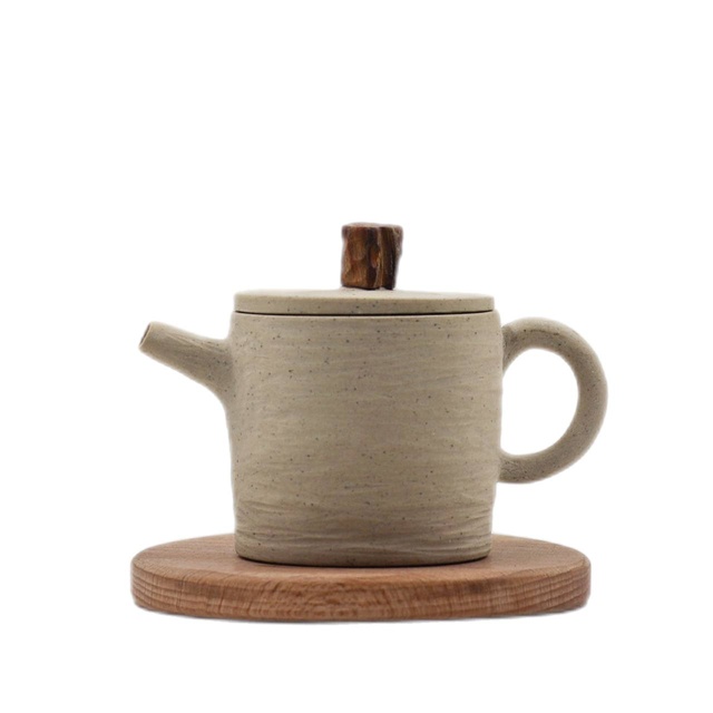 Чайник "Уральский эгоист", уральская глина, платан, 100 мл