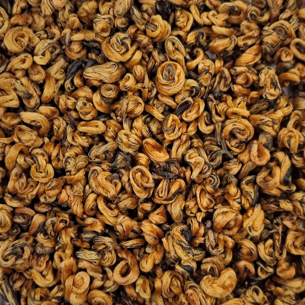 Дянь Хун Цзинь Ло (Ли)