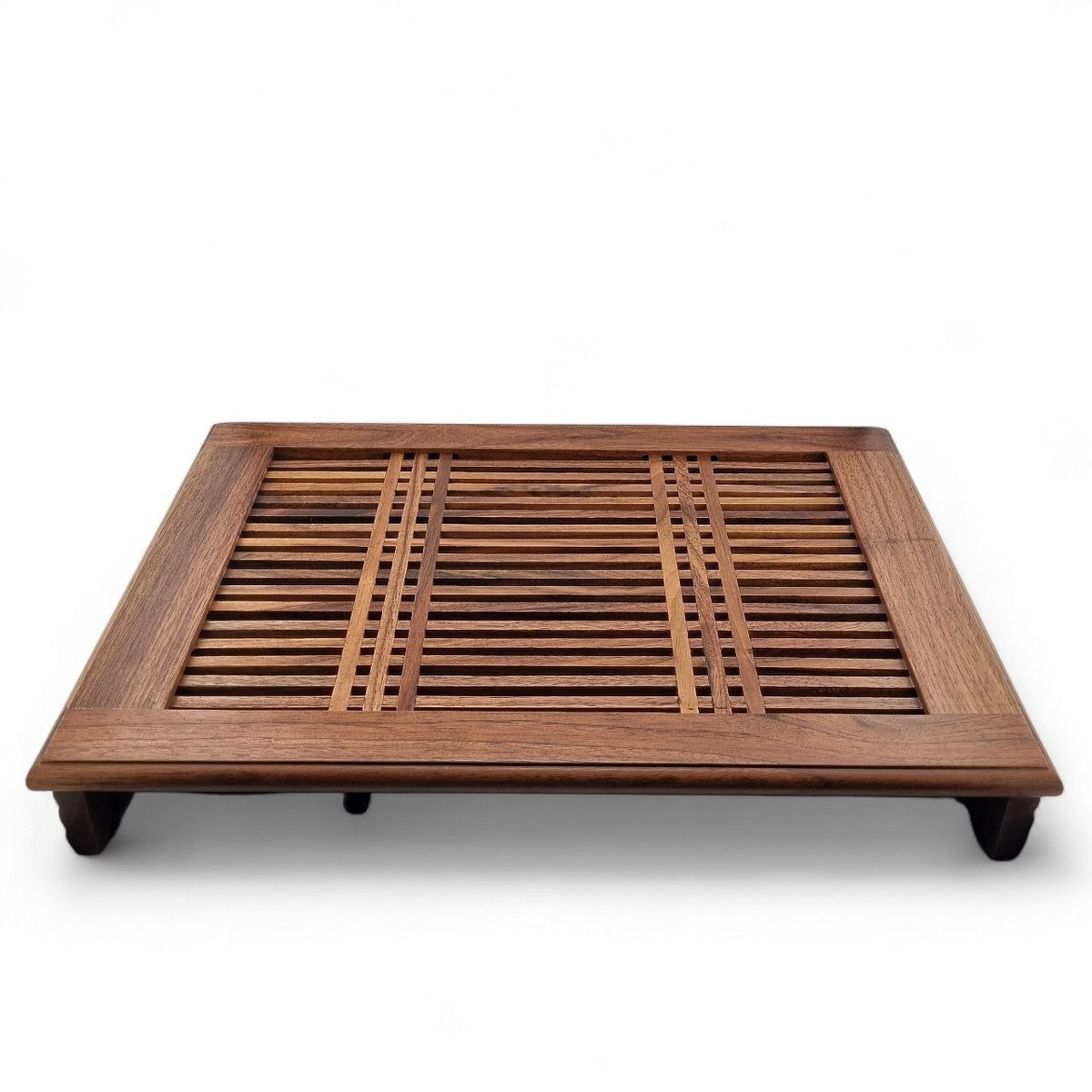 Чапань "Чайный столик" со сливом