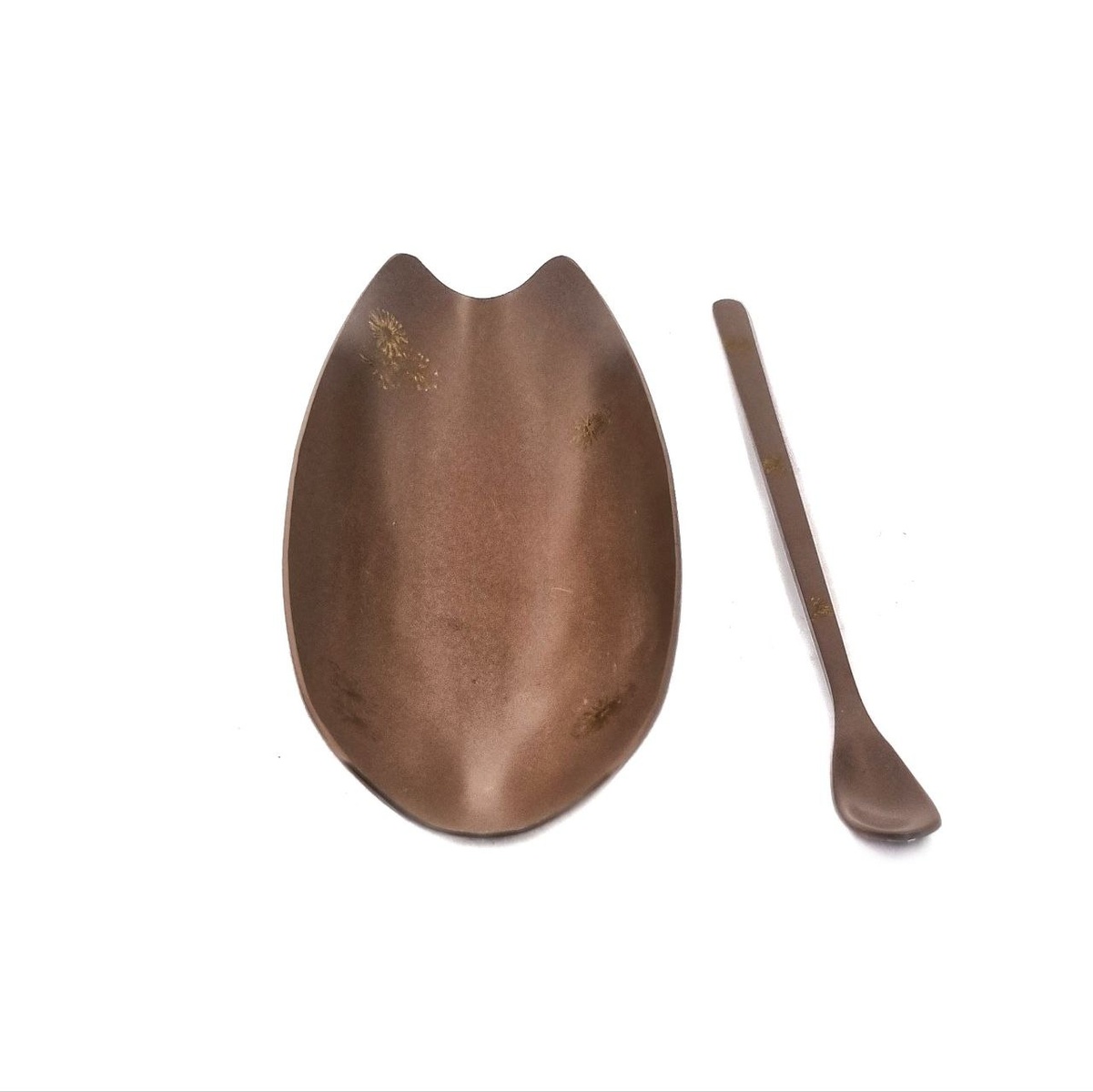 Чахэ коричневое